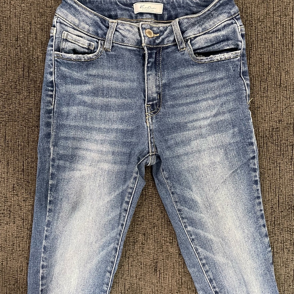 KanCan Women's Light Blue Skinny Jeans